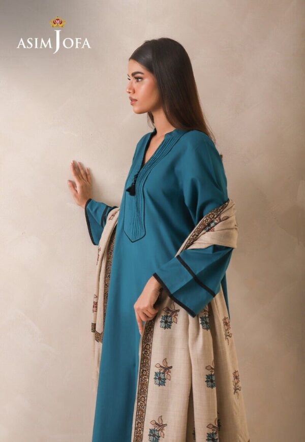Asim Jofa Floral Hand Embroidered Pakistani Winter Shawl | Womens Winter Wrap - Image 5